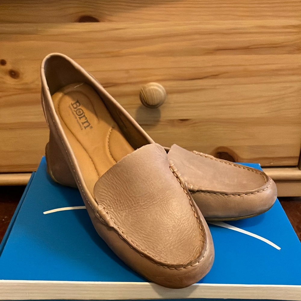 Women’s Børn pink leather loafers